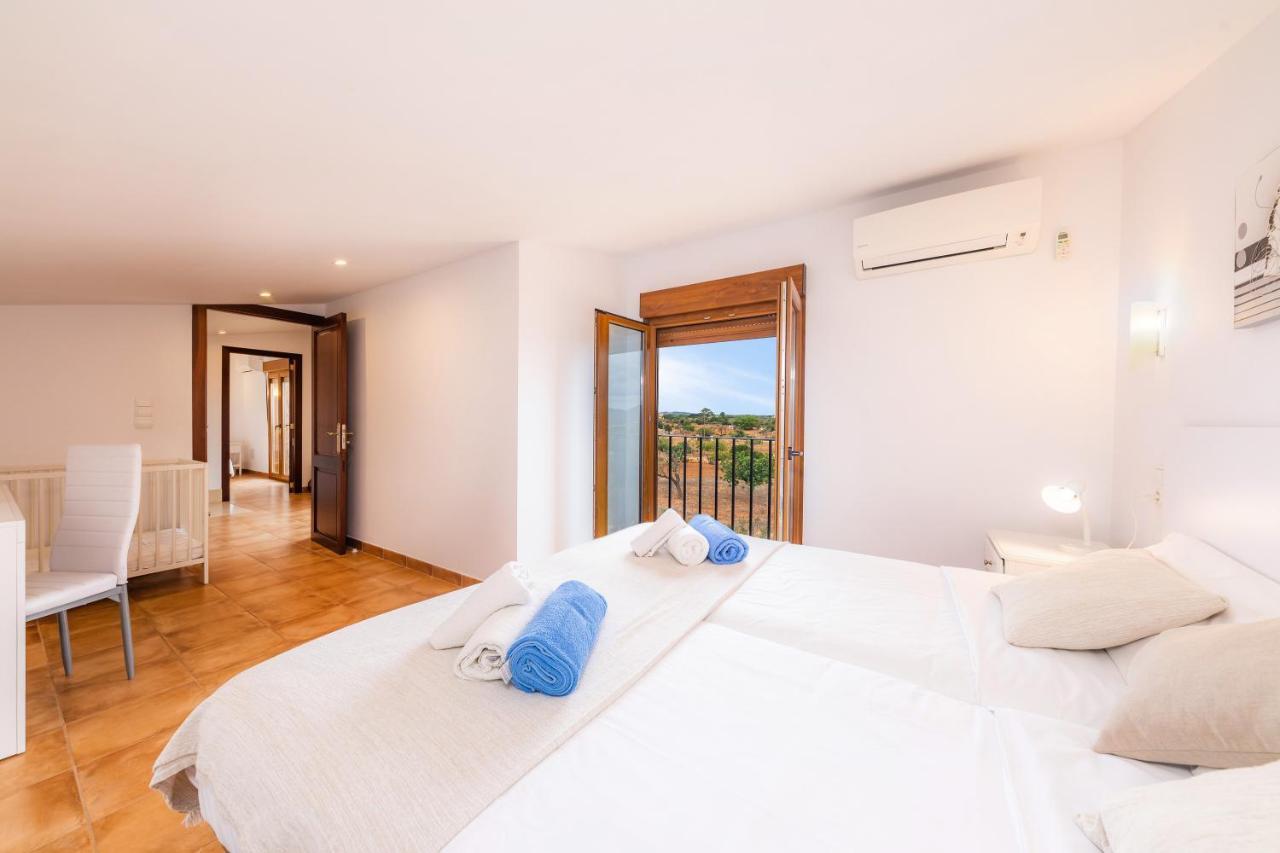 Sa Pedrera D'es Turo Villa *